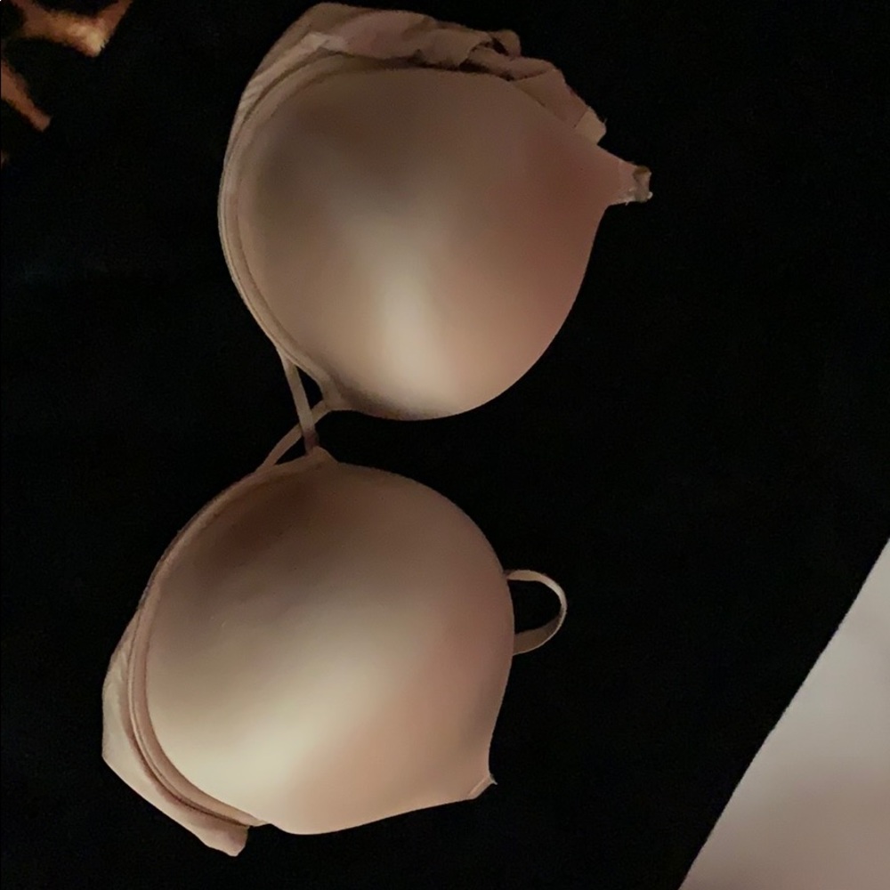 Victoria Secret Nude bra